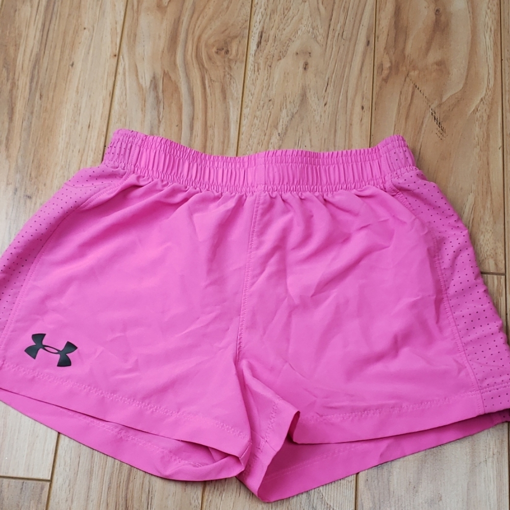 Pink Under Armour girls shorts size Medium